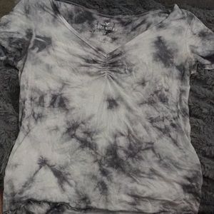 black/white tie dye t-shirt